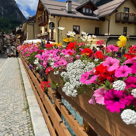 Cesana Apartament